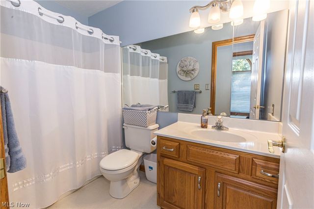 821 Olde Orchard Drive, Tallmadge, OH 44278