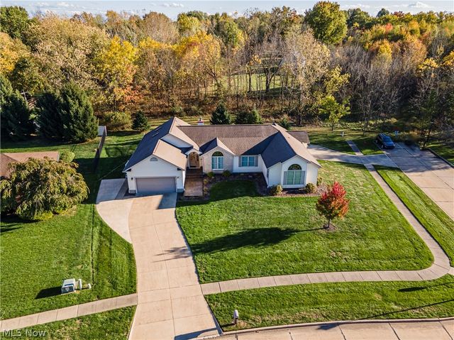 821 Olde Orchard Drive, Tallmadge, OH 44278