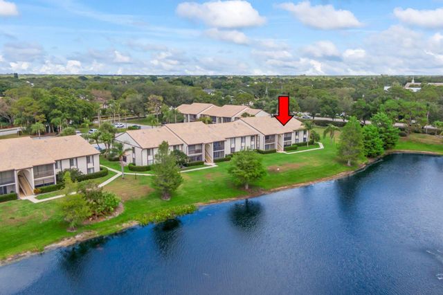 2732 SW Matheson Avenue 112-b2, Palm City, FL 34990