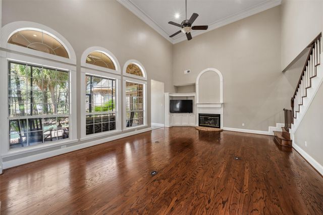 22 Royal Dalton Circle, Conroe, TX 77304