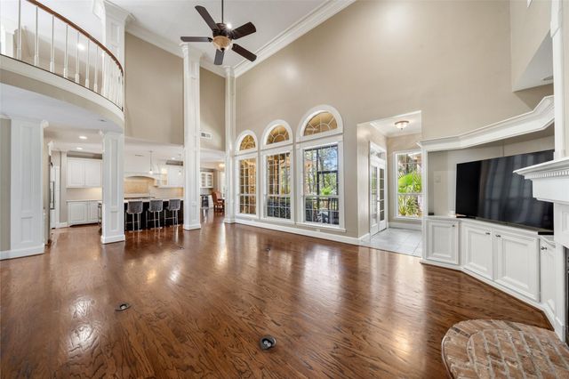 22 Royal Dalton Circle, Conroe, TX 77304