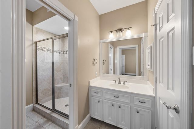 22 Royal Dalton Circle, Conroe, TX 77304