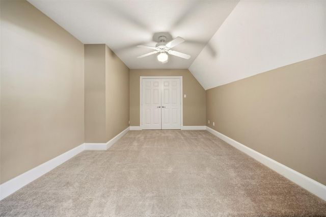 22 Royal Dalton Circle, Conroe, TX 77304