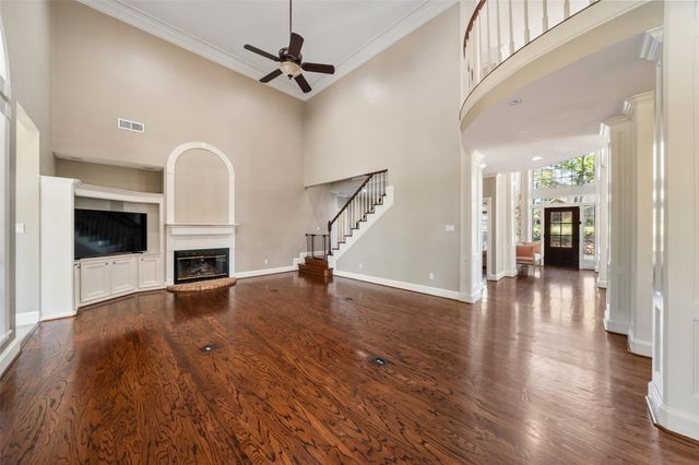 22 Royal Dalton Circle, Conroe, TX 77304