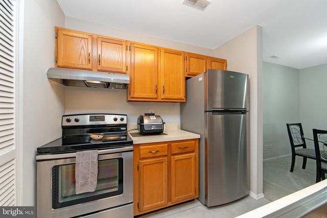 1815 THE WOODS II, Cherry Hill, NJ 08003