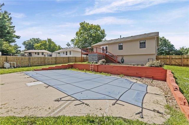 1406 SE 2nd Street, Lee's Summit, MO 64063