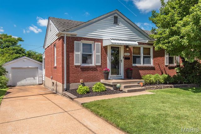 4348 Schirmer Street, St Louis, MO 63116