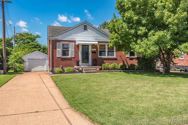 4348 Schirmer Street, St Louis, MO 63116