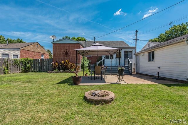 4348 Schirmer Street, St Louis, MO 63116