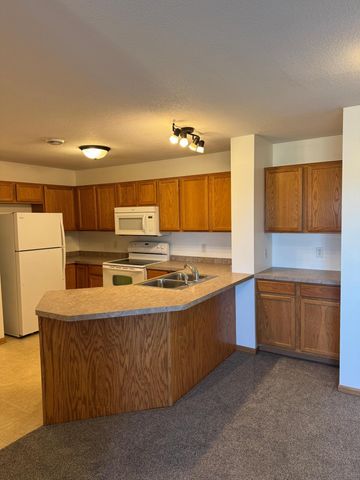 1102 Wheat Street NW, New Prague, MN 56071