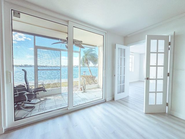 7910 SUN ISLAND DRIVE S 101, South Pasadena, FL 33707