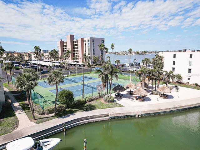 7910 SUN ISLAND DRIVE S 101, South Pasadena, FL 33707