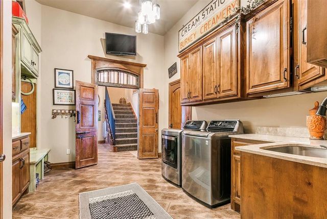 5400 N Piedmont Road A, Piedmont, OK 73078