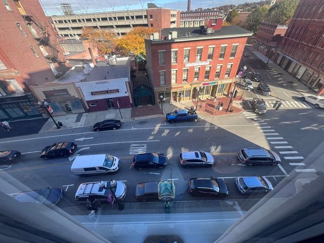 16 Merrimack St 4A, Lowell, MA 01852