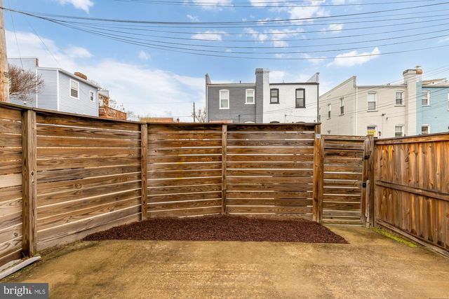 729 ROXBORO PL NW, Washington, DC 20011