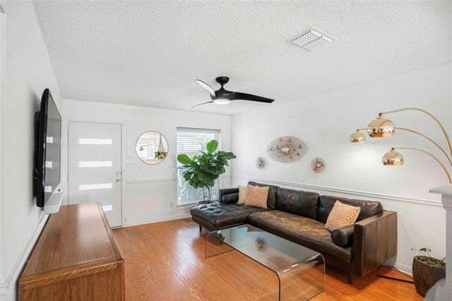 1102 Warrington DR, Austin, TX 78753