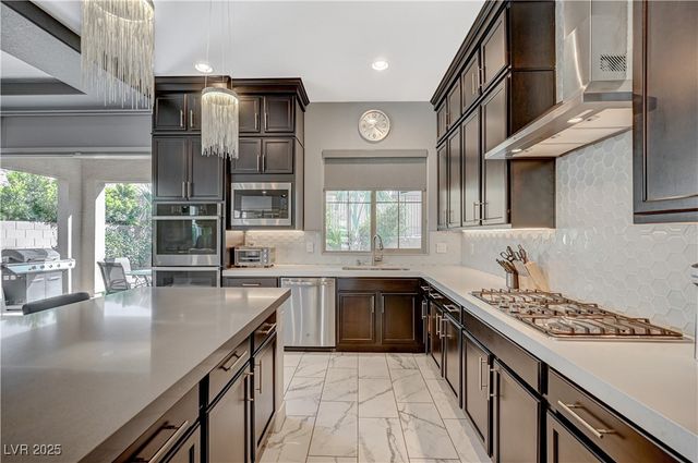 3943 Reyes Avenue, Las Vegas, NV 89141