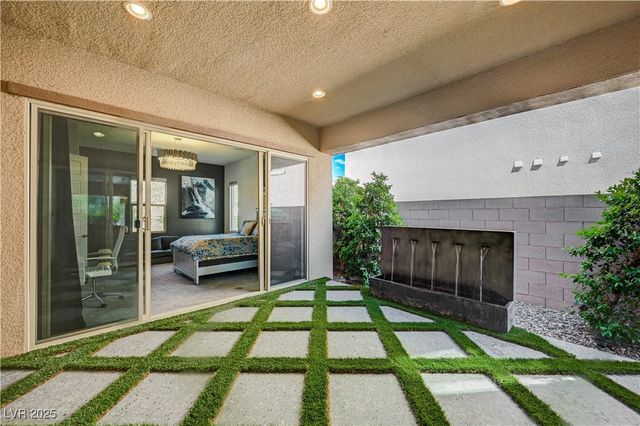 3943 Reyes Avenue, Las Vegas, NV 89141