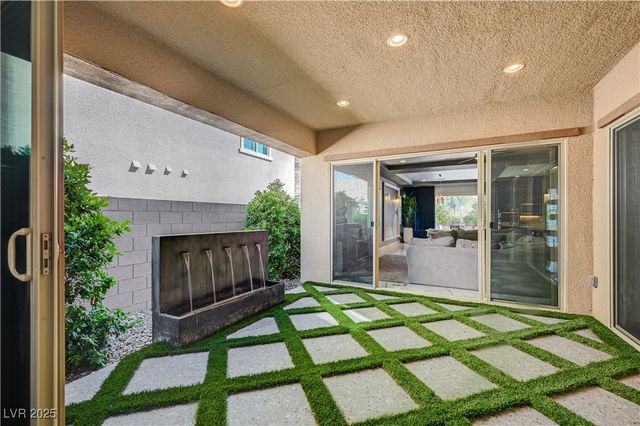 3943 Reyes Avenue, Las Vegas, NV 89141