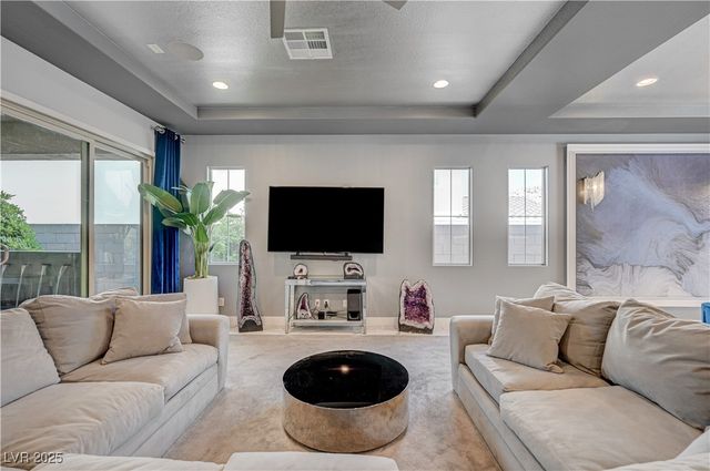 3943 Reyes Avenue, Las Vegas, NV 89141