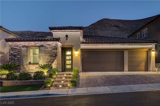 3943 Reyes Avenue, Las Vegas, NV 89141