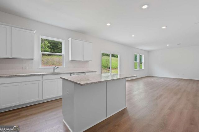 3092 Orwell Drive, Gainesville, GA 30507