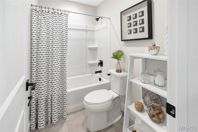 23 Bluestem Court, Lake St Louis, MO 63367