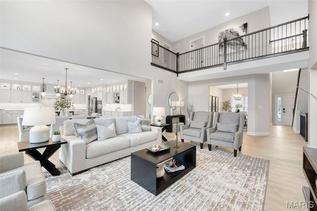 23 Bluestem Court, Lake St Louis, MO 63367