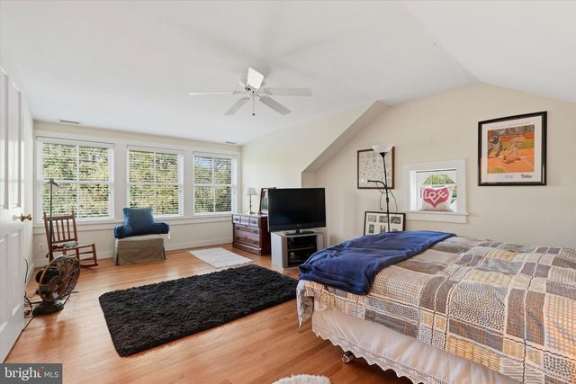 8643 MONTGOMERY, Wyndmoor, PA 19038