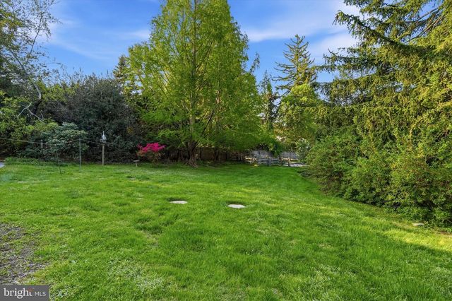 8643 MONTGOMERY, Wyndmoor, PA 19038