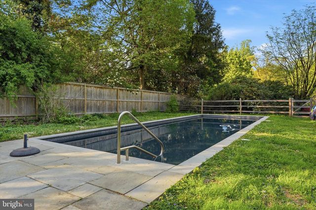 8643 MONTGOMERY, Wyndmoor, PA 19038