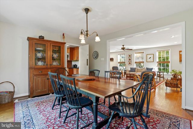 8643 MONTGOMERY, Wyndmoor, PA 19038