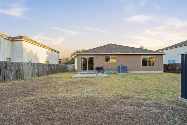 851 New Bridge DR, Kyle, TX 78640