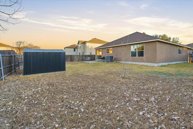 851 New Bridge DR, Kyle, TX 78640