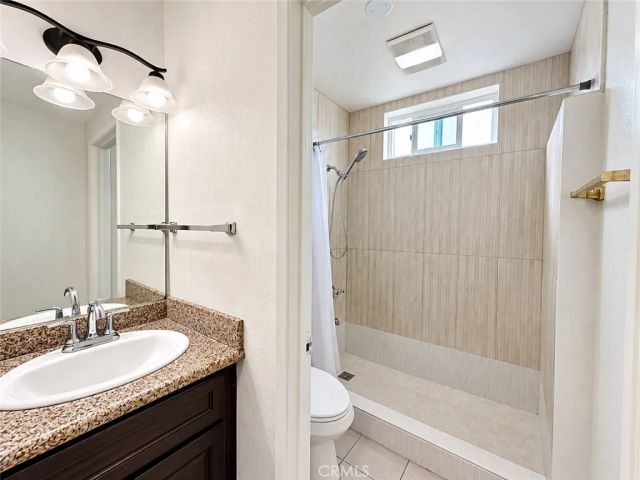 801 E Chestnut Street 2, Glendale, CA 91205