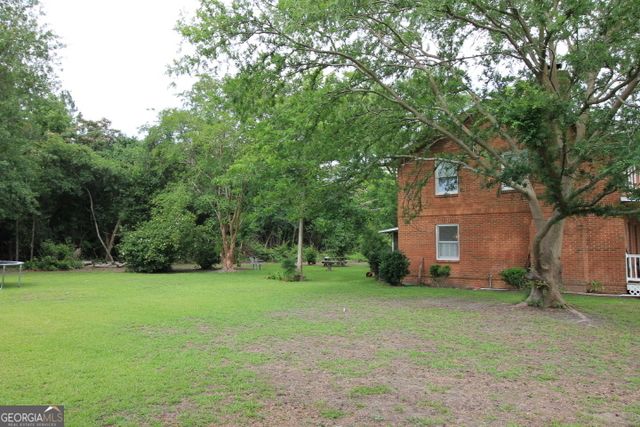 164 W Myra Street, Alma, GA 31510