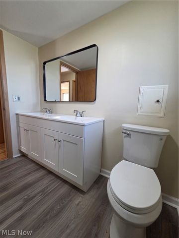 5933 Decker Road, North Olmsted, OH 44070