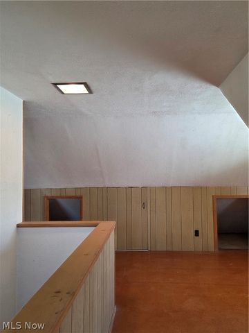 5933 Decker Road, North Olmsted, OH 44070