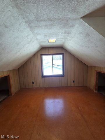 5933 Decker Road, North Olmsted, OH 44070