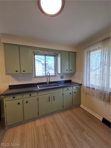 5933 Decker Road, North Olmsted, OH 44070