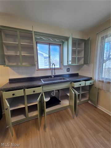 5933 Decker Road, North Olmsted, OH 44070