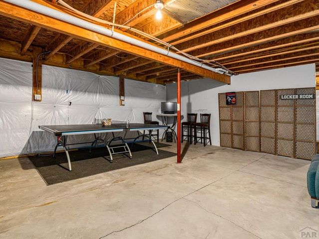 1140 W Shenandoah Dr, Pueblo West, CO 81007