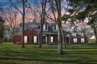 9773 Sunset Drive, Lavon, TX 75166