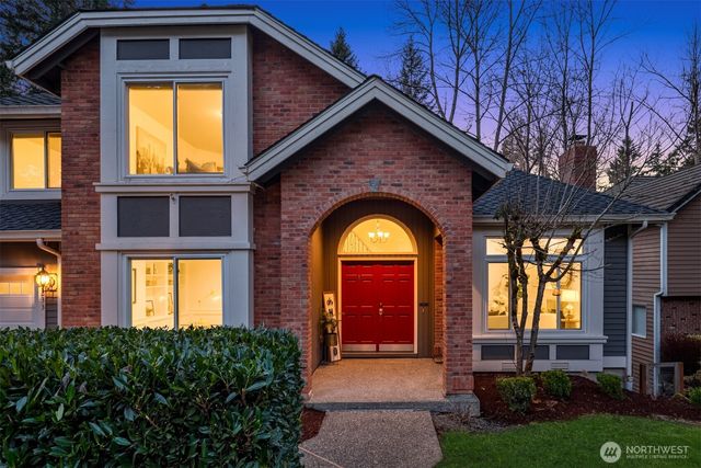 3233 241st Avenue SE, Sammamish, WA 98029