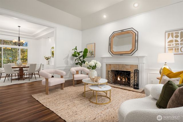 3233 241st Avenue SE, Sammamish, WA 98029