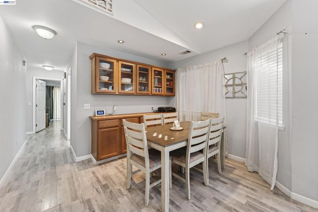 1723 Emeric Ave, San Pablo, CA 94806