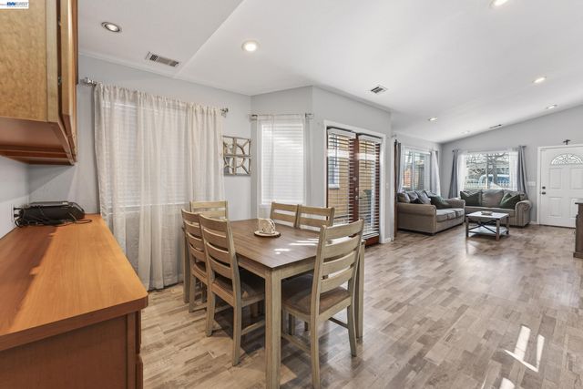 1723 Emeric Ave, San Pablo, CA 94806