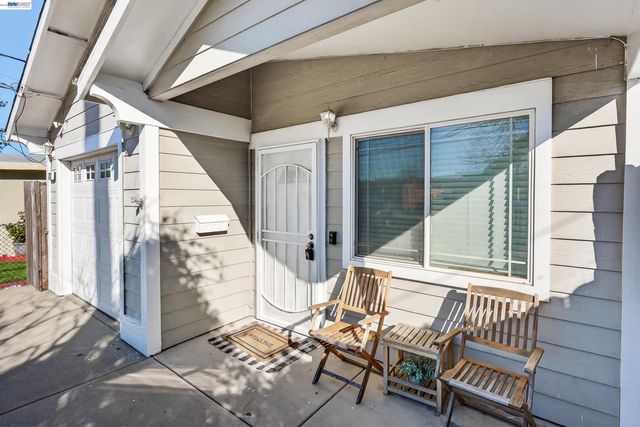 1723 Emeric Ave, San Pablo, CA 94806