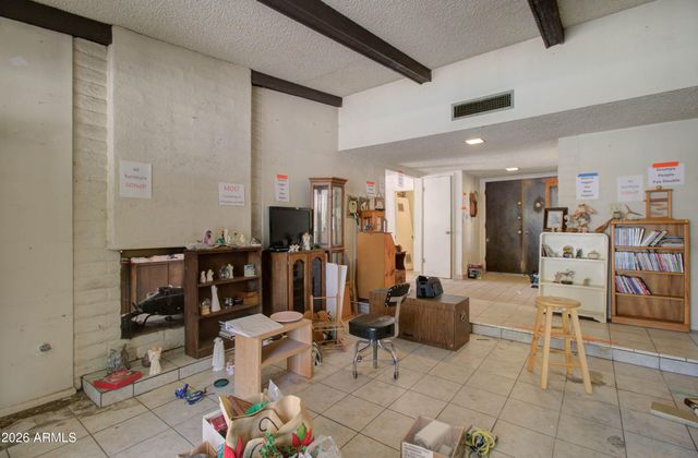 7130 N 23RD Avenue, Phoenix, AZ 85021