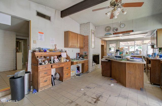 7130 N 23RD Avenue, Phoenix, AZ 85021